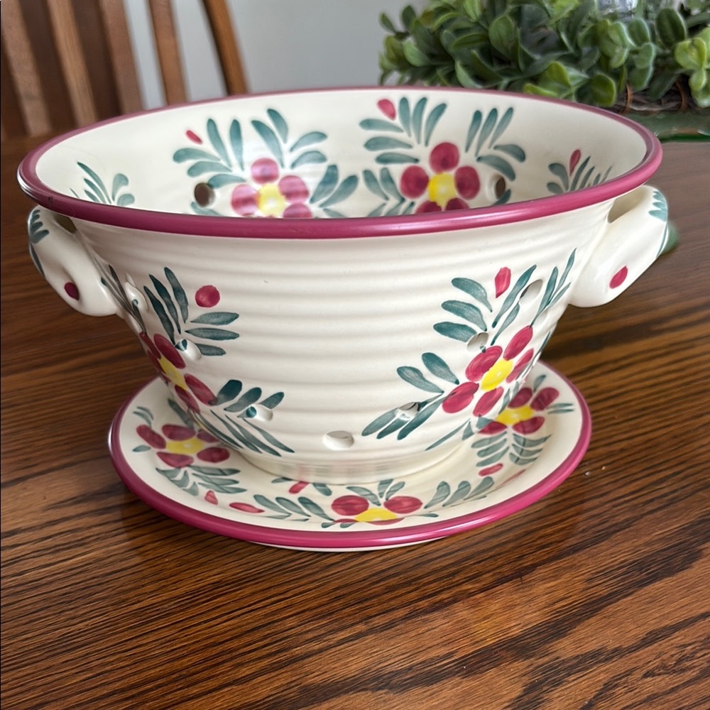 Floral Ceramic Colander with Plate
